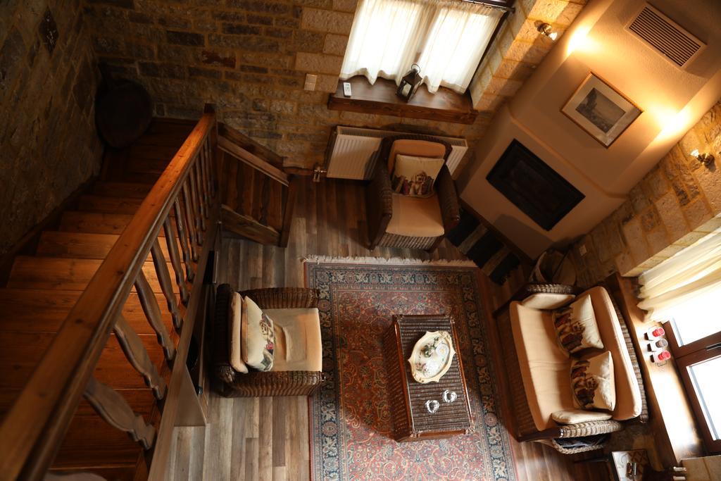 Guesthouse Amalia Kalesmenon Ngoại thất bức ảnh
