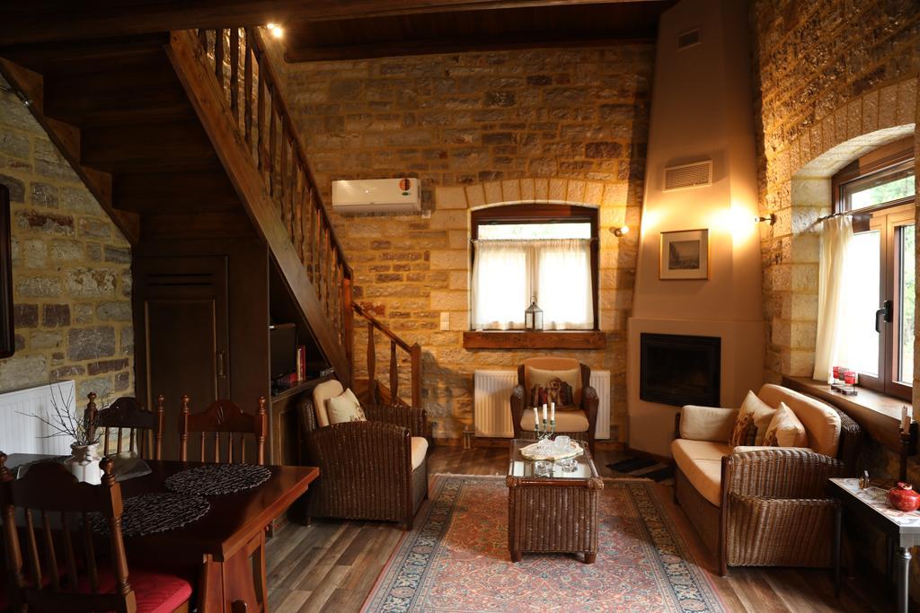 Guesthouse Amalia Kalesmenon Ngoại thất bức ảnh