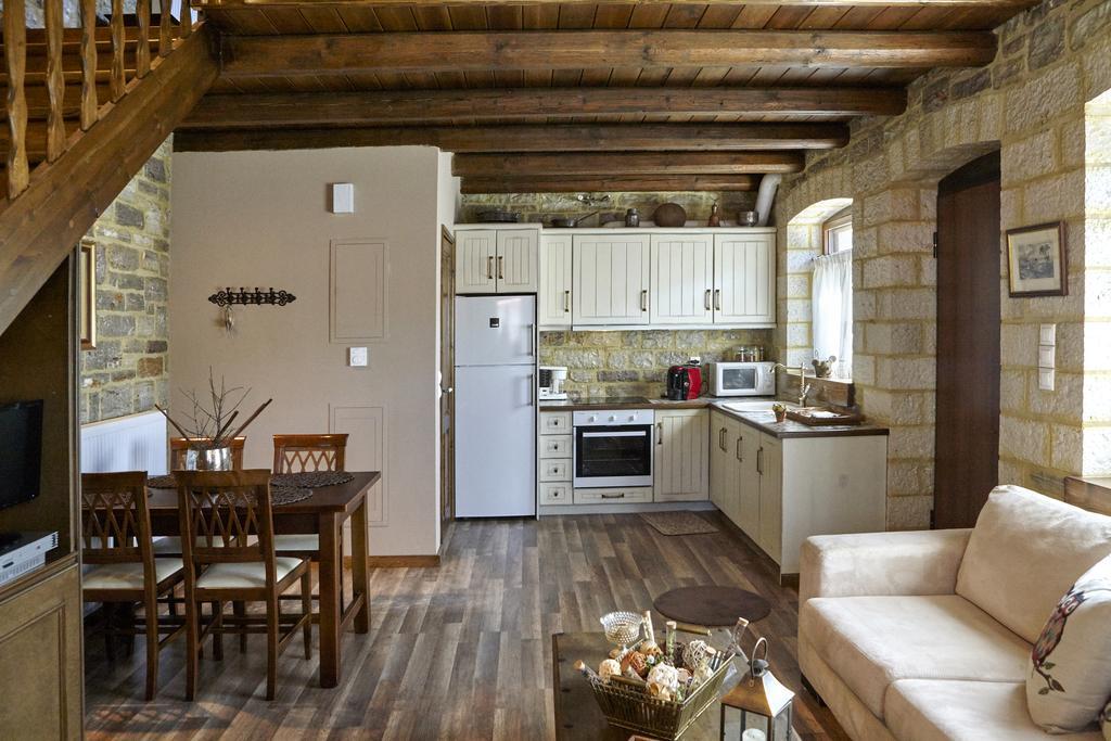 Guesthouse Amalia Kalesmenon Ngoại thất bức ảnh
